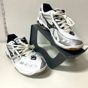 Mizuno Wave Spike Womens Athletic Shoes Size 5.5 White Black New Other With Box